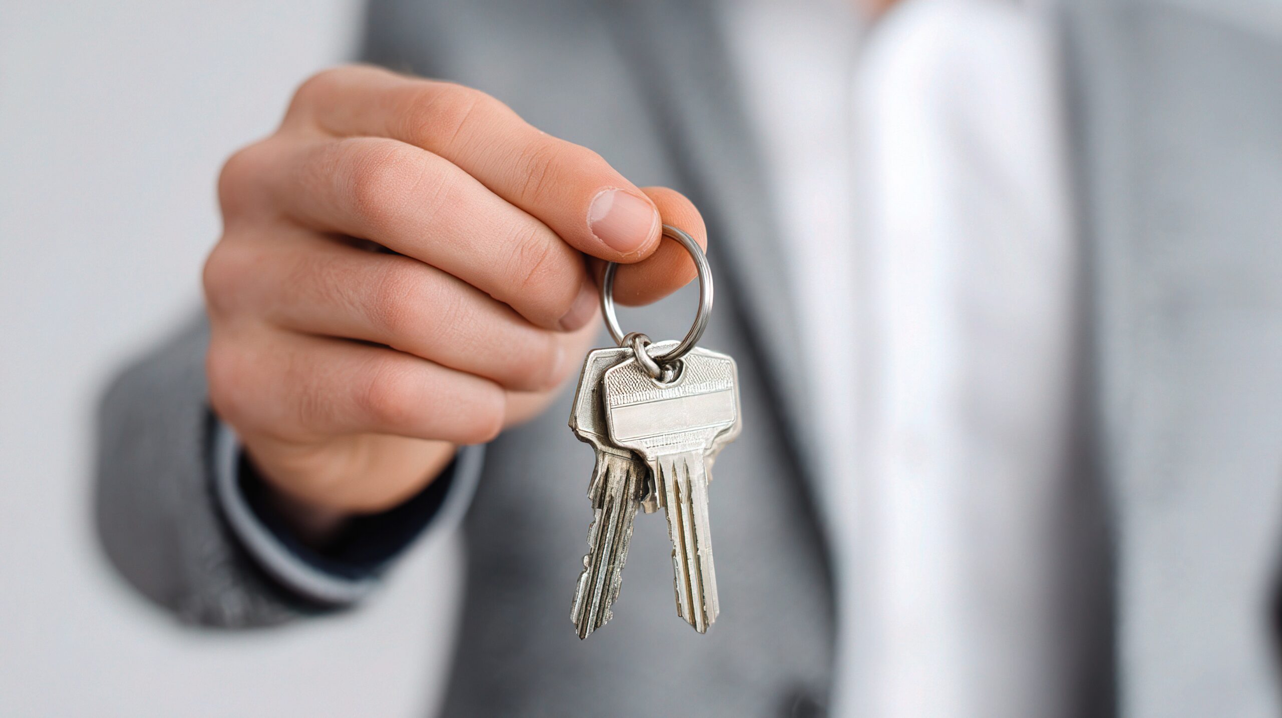 Beli Rumah Pertama Tanpa Panik: Dari Awal sampai Closing